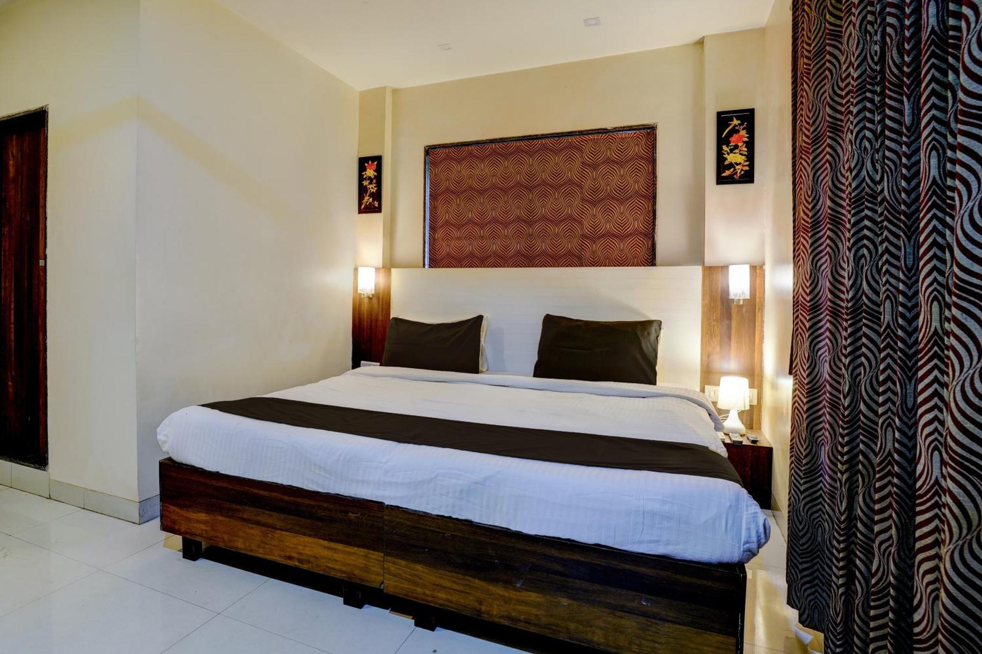 Hotel O Aishwarya Service Apartment Navi Mumbai Esterno foto
